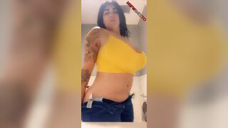 Ana Lorde Public Toilet Pussy Fingering Snapchat Xxx Porn Videos