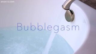 Kati3Kat - Bubblegasm