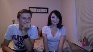 Amateur Porn - Brunette, Webcam, Striptease